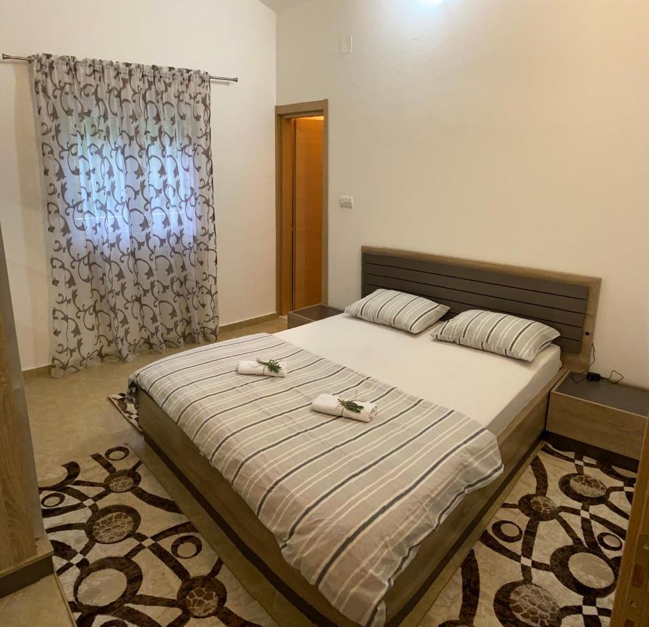 Guest House Pocanic Tivat Kültér fotó
